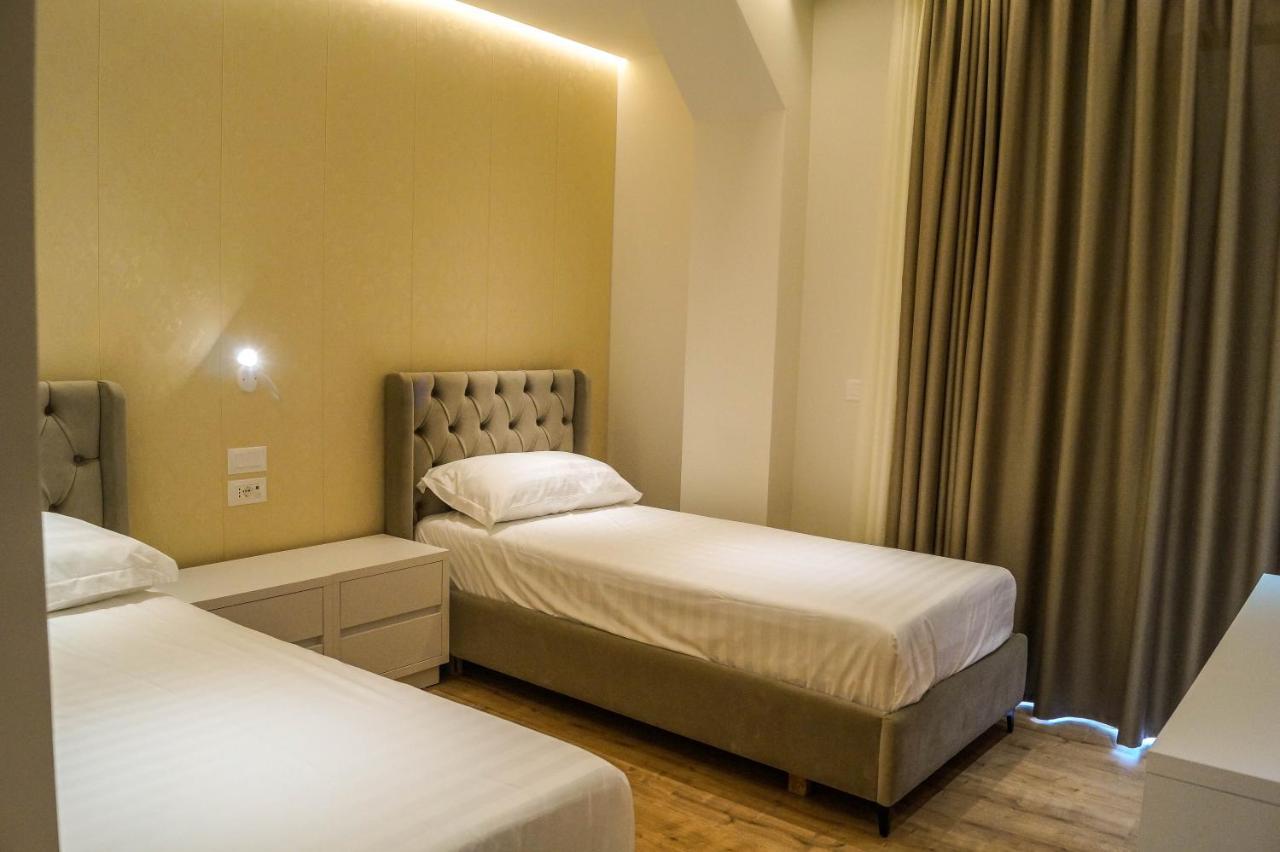 Red Hill Hotel Tiranë Luaran gambar