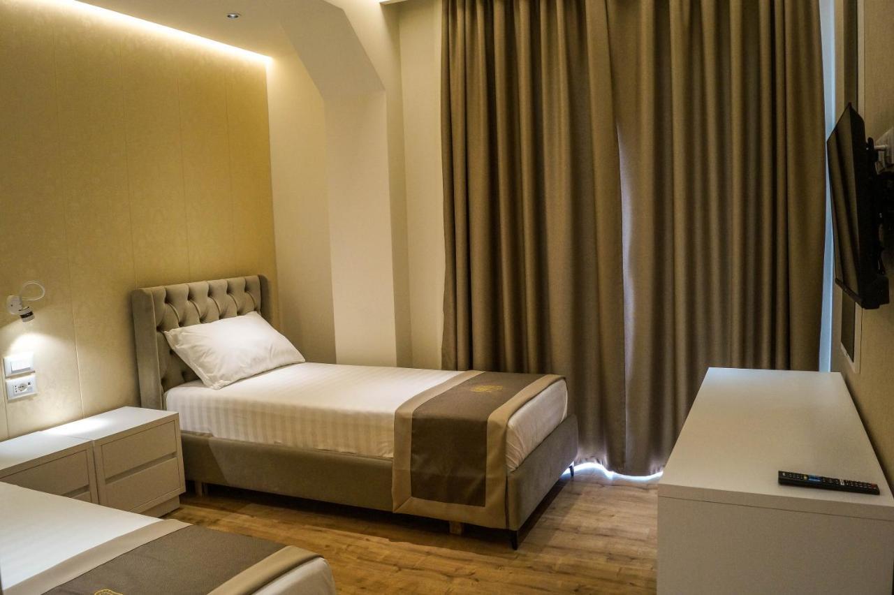 Red Hill Hotel Tiranë Luaran gambar