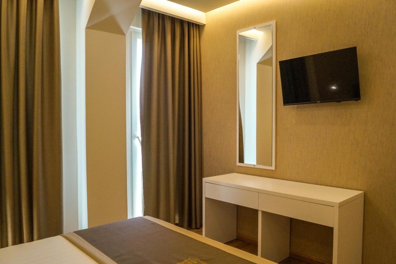 Red Hill Hotel Tiranë Luaran gambar