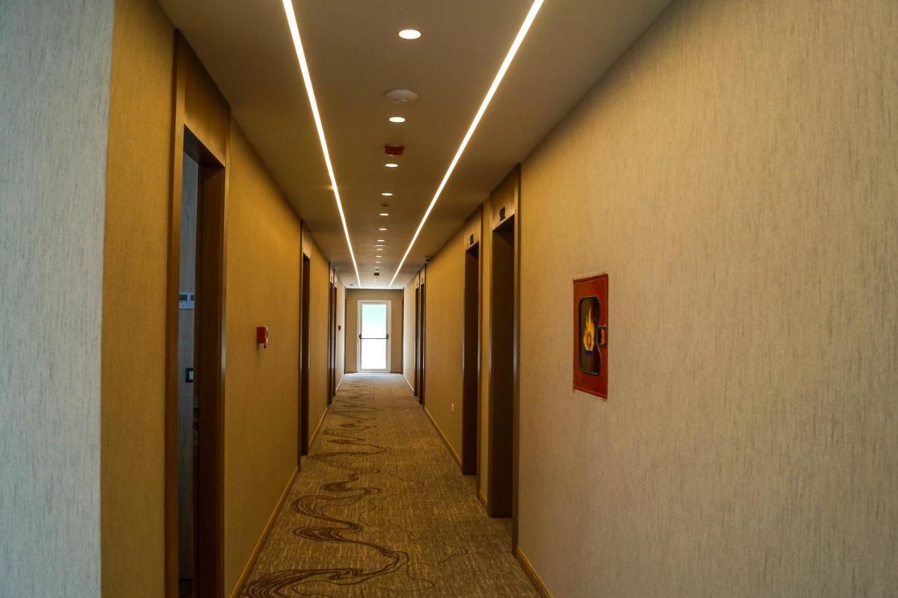 Red Hill Hotel Tiranë Luaran gambar